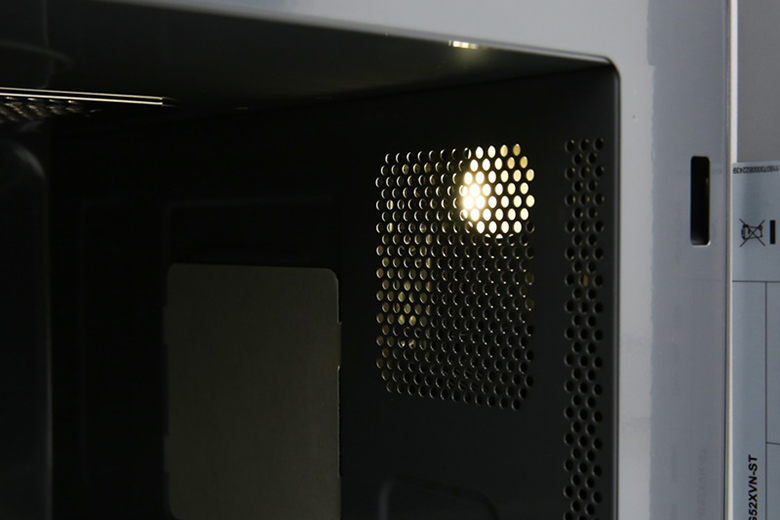 Lò vi sóng Sharp có nướng 23 lít R-G32XVN-ST có đèn chiếu sáng